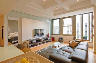 #1202 Cartwright - Bold & Stylish - 4