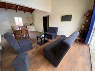 Agradable departamento con estacionamiento gratis - Sucre - 3