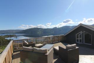 Modern cabin with panoramic view of the Nisser See - - 8