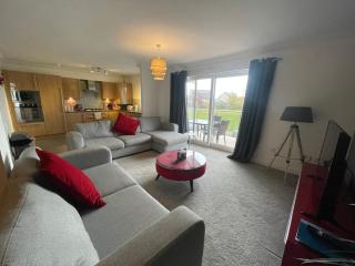 The Duplex Nairn- Spacious 3 Bedroom with sunny balcony - Nairn - 8