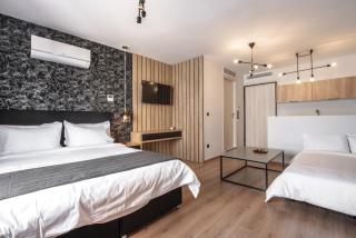 Ethereal Athεns - 2