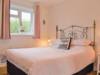 Barn Owls Holiday Bungalow - Salcombe Regis - 5
