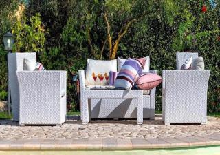 VILLA DOLORES , with a spectacular swimming pool with hydromassage and a big garden for the children - IUN S3325 - 3