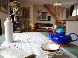 Refuge bohème en centre-ville, proche de la mer - 8