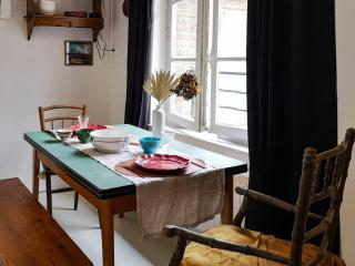 Refuge bohème en centre-ville, proche de la mer - 7