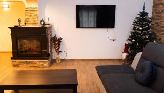 Bota Apartments - Vulcan - 9