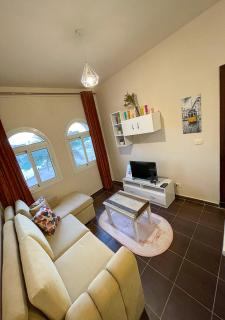 Fully Equipped Apartments Pool & Mountains View in Porto Sharm Resort - 2