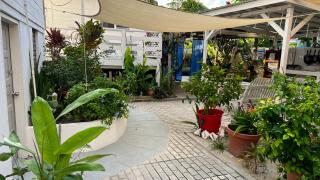 Blue Wave Guest House - 4