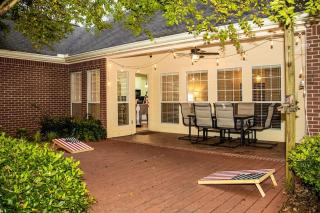 Spacious King Suite Mid Town Home With Serene Patio - Hattiesburg - 0