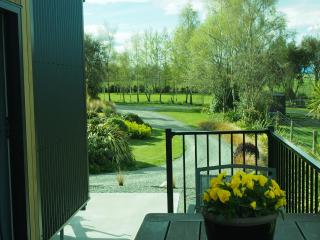 Boutique Tiny House - Te Anau Country Accommodation - 3