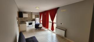 Dean Funes SUITES 108 - 8