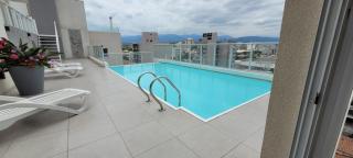 Dean Funes SUITES 108 - 6