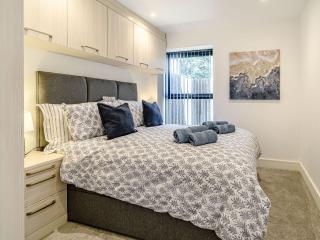 Uk40241- The Bilberry - 7