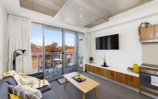 Mode 220 Braddon ACT - 9