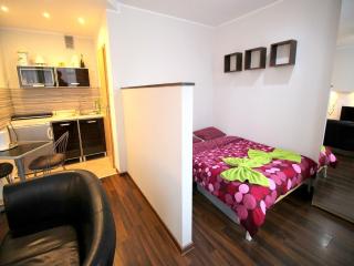 Happy Apartments - Economy - 9