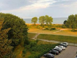 App Strandnest mit Meerbl mit Strandkorb am nahen Strand by Unsere Urlaubszeit - Grömitz - 6