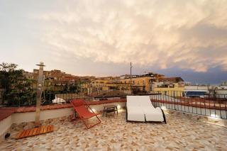 Stunning View with 3 Terraces near DANTE SQ! By HouseinNaples - Naples - 8