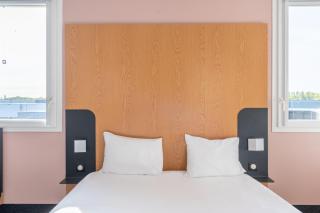 B&B HOTEL Lieusaint Carré Sénart - Lieusaint - 4
