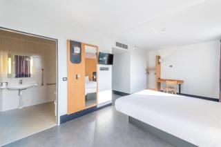 B&B HOTEL Lieusaint Carré Sénart - Lieusaint - 7