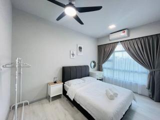 Jesselton Quay,2BR,4-5pax,Mountain view - Kota Kinabalu - 0