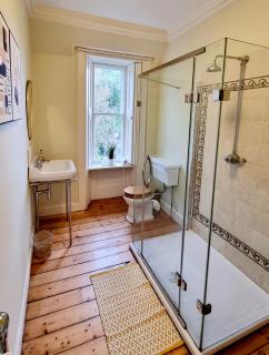 Luxury 5-bed Villa - Winfields House - 4