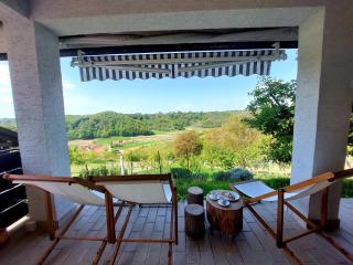 GREENHILLS Relax & Holiday House - 4