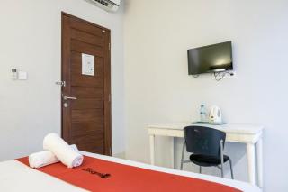 RedDoorz Plus at Sunrise Hotel Sanur - Sanur - 5
