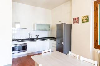 Cozy Apartment With A Strategic Position - Florenz - 7