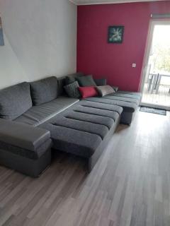 Schöne Wohnung direkt am Bach - Neunkirchen am Sand - 5