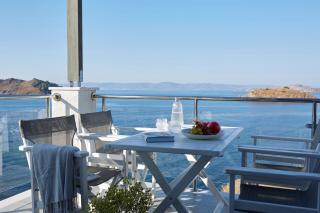 Eleia Seafront Rooms & Villas - Petra - 9