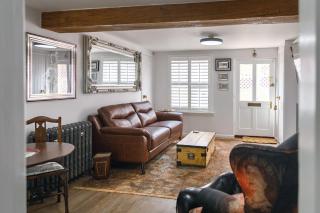 Georgina - Lavenham - 0
