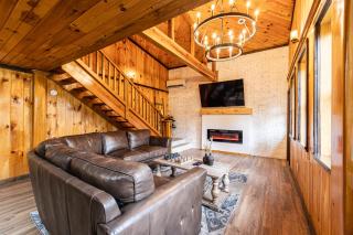 Fun cabin with hot tub, pool table & fire pit - BIG BLUE - Bryson City - 6