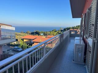 Villa Lattea - Acitrezza - 1
