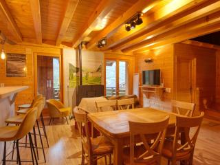 Appartement rénové 3 chambres, animaux acceptés, parking, proche Grand Massif - FR-1-642-76 - 9