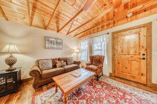 The Studio @ Durst Haus - Fredericksburg - 7