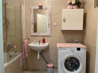 Srní- Červený byt/ dvojdomek u hotelu Vydra - Srní - 9