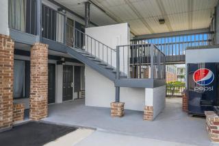 Americas Best Value Inn and Suites Blytheville by Sonesta - 5