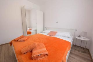 Villa La Famiglia with private heated pool - 4