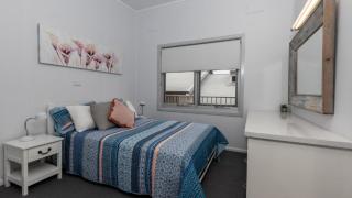 Wingamba unit 3 - Yamba - 1