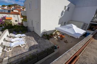 Apartments Small pleasure - Hvar - 1
