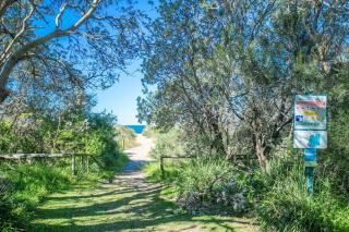 Surfrider 3 - Mollymook - 3
