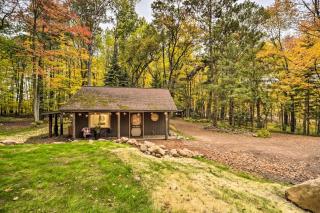 Charming Spooner Cabin - Walk to Goose Lake! - Spooner - 9