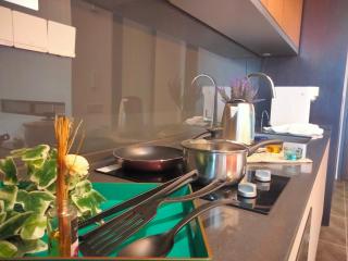 Scarletz Suites KLCC I HomeBrickz - Kuala Lumpur - 7