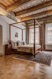 Hotel Nerudova 211 - Prague - 5