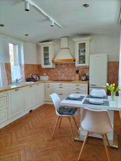 Sakura Studio Apartment - Mosonmagyaróvár - 4