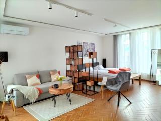 Sakura Studio Apartment - Mosonmagyaróvár - 0