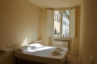 Modern 3BR Near Santa Maria Novella Station - 5