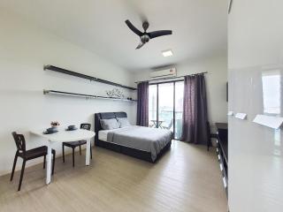 PJ The Grand by SkyLimit Suites - 8