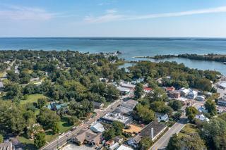 The Chesapeake Inn - Urbanna - 0