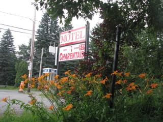 Motel Le Charentais - Sorel - 9